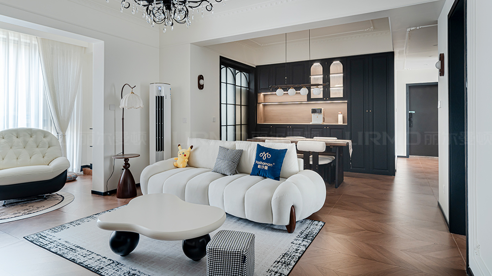 法式復(fù)古風(fēng)-富基世紀(jì)公園